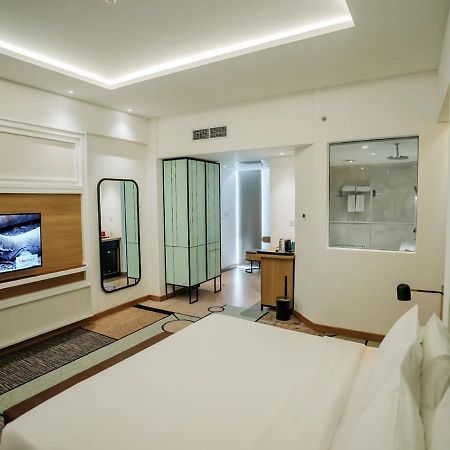 Luwansa Hotel And Convention Center Manado Zewnętrze zdjęcie