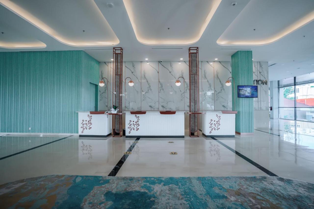 Luwansa Hotel And Convention Center Manado Zewnętrze zdjęcie
