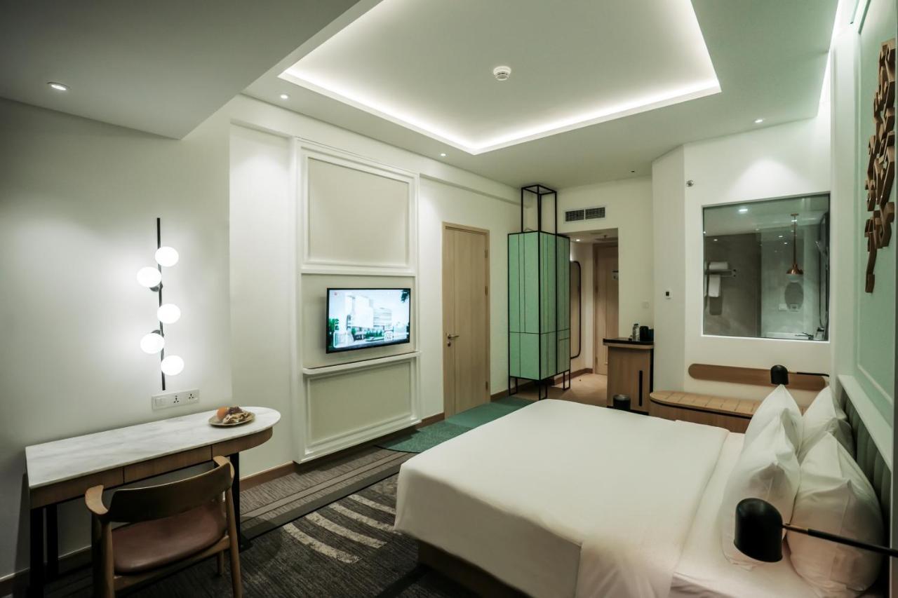 Luwansa Hotel And Convention Center Manado Zewnętrze zdjęcie
