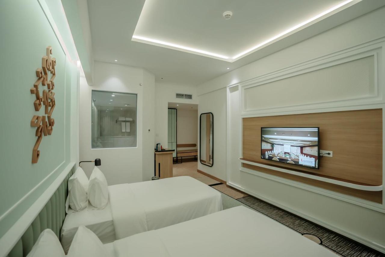 Luwansa Hotel And Convention Center Manado Zewnętrze zdjęcie