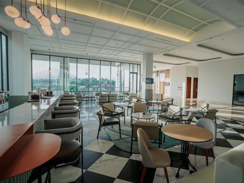 Luwansa Hotel And Convention Center Manado Zewnętrze zdjęcie
